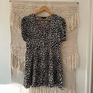 Something Navy Cheetah Print Puff Sleeve Dress